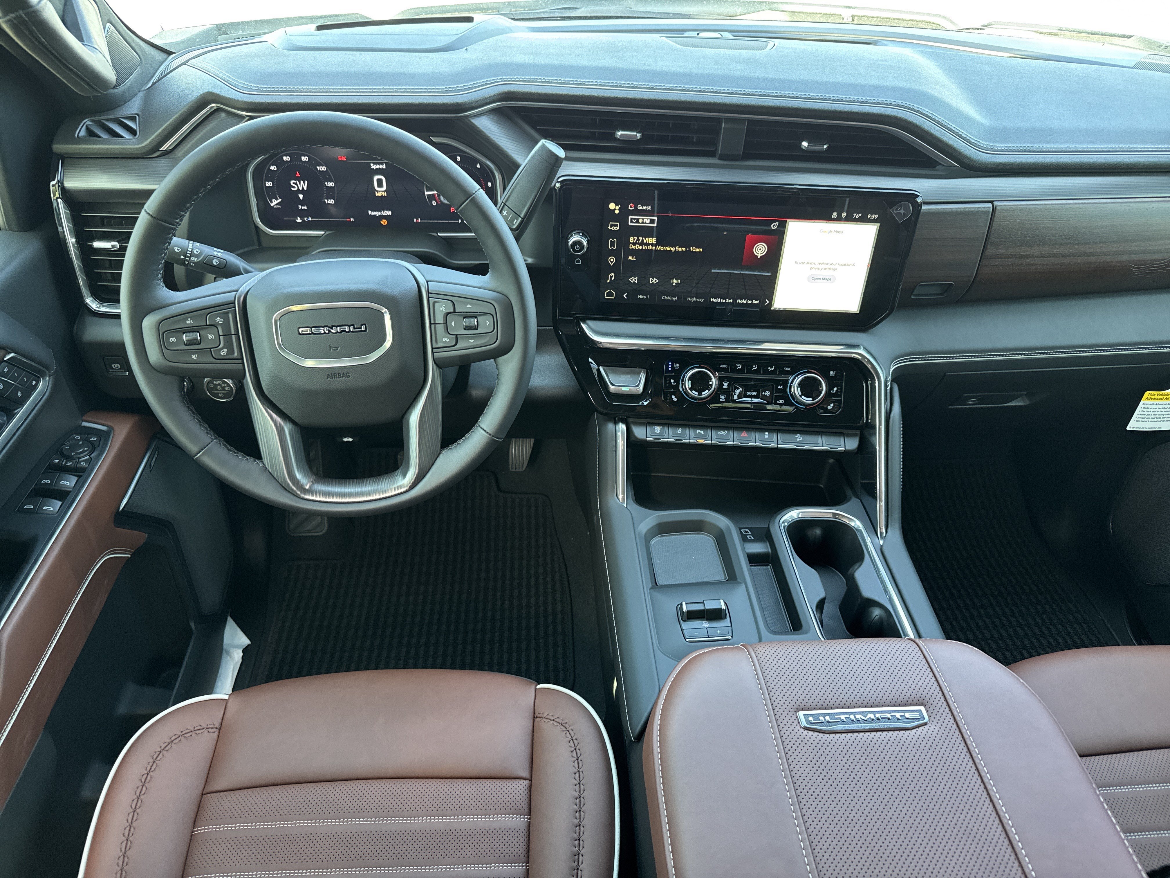 New 2026 GMC Sierra 2500 Denali Ultimate AWD/4WD image 18