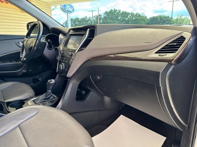 Used 2017 Hyundai Santa Fe Sport w/ Cargo Package AWD/4WD image 24