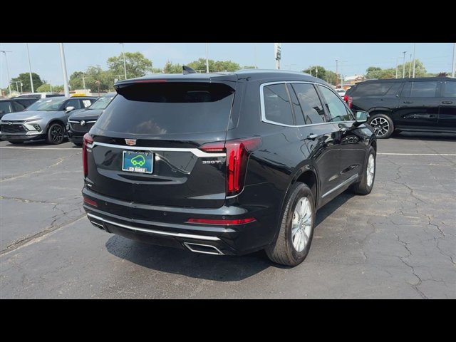 Certified 2025 Cadillac XT6 Luxury AWD/4WD image 8