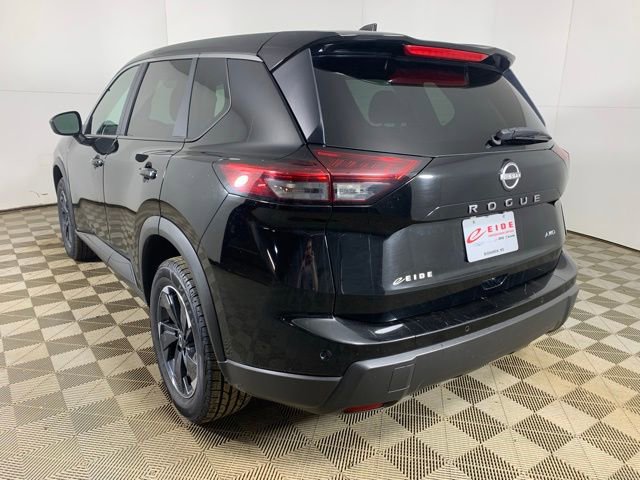 Used 2025 Nissan Rogue SV AWD/4WD image 7