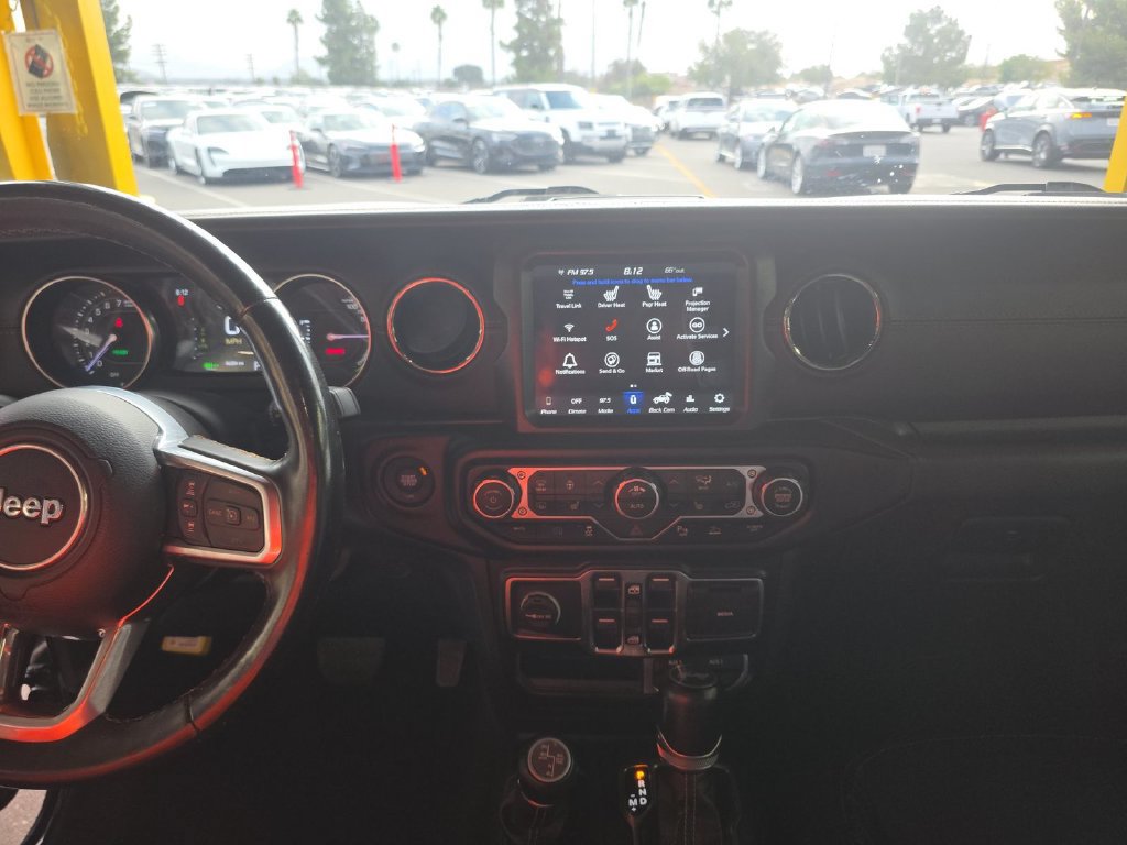 Used 2022 Jeep Wrangler Unlimited Sahara AWD/4WD image 6