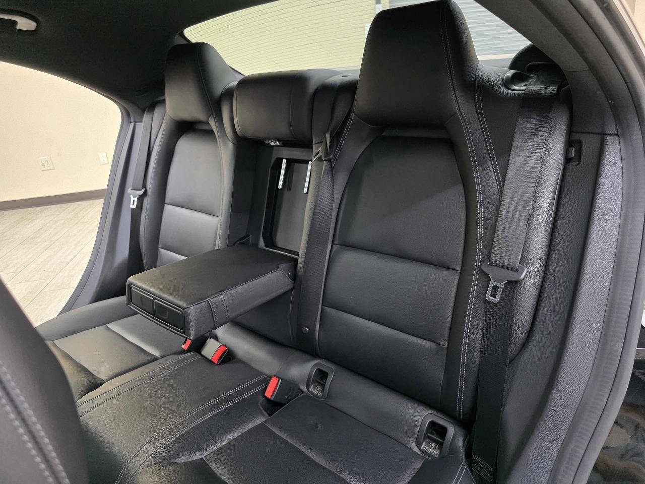 Used 2017 Mercedes-Benz CLA 250 image 25