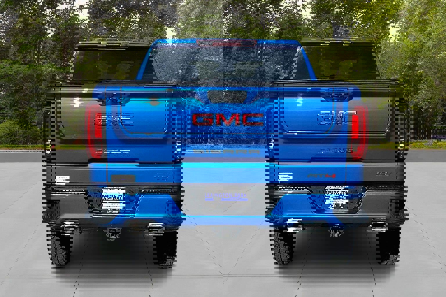 Used 2022 GMC Sierra 1500 AT4 image 6