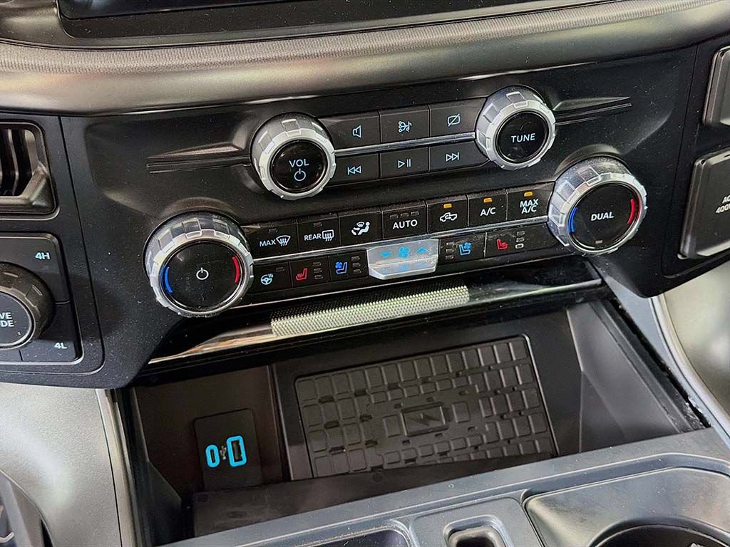Used 2024 Ford F150 Lariat w/ Equipment Group 502A High AWD/4WD image 38