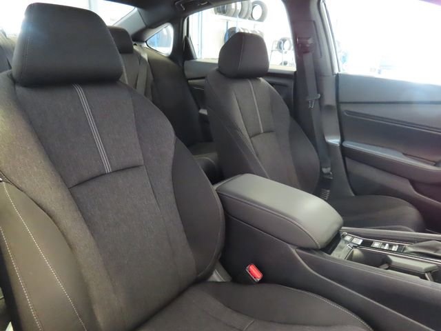 Used 2023 Honda Accord Sport image 7