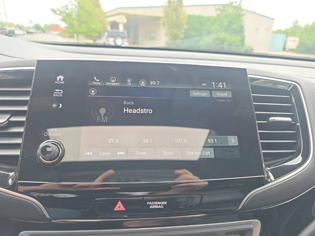 Used 2019 Honda Pilot Touring image 20
