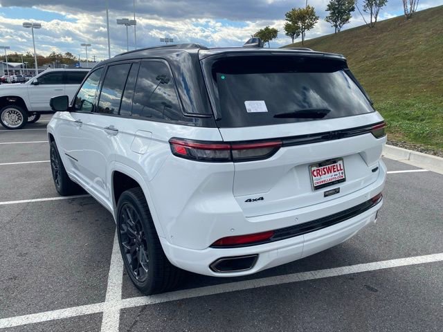 New 2025 Jeep Grand Cherokee Summit image 5