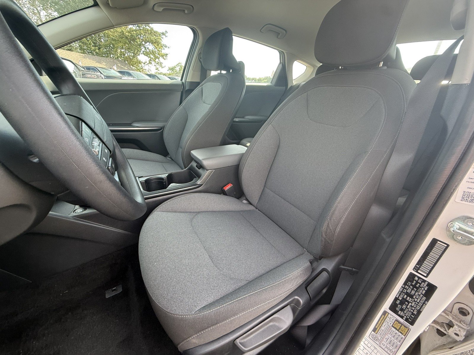 Used 2025 Kia K4 FWD image 9