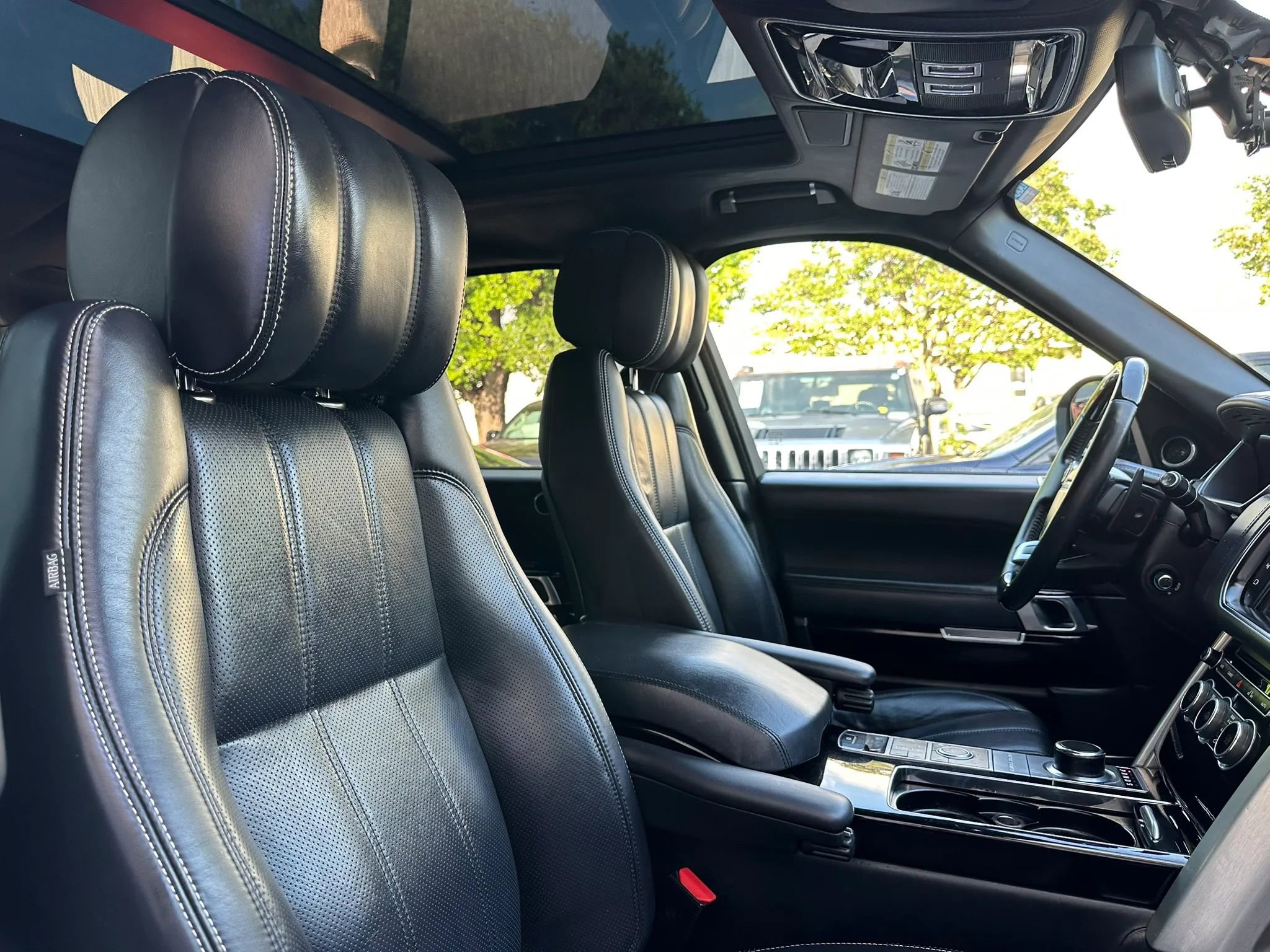 Used 2014 Land Rover Range Rover Autobiography AWD/4WD image 33