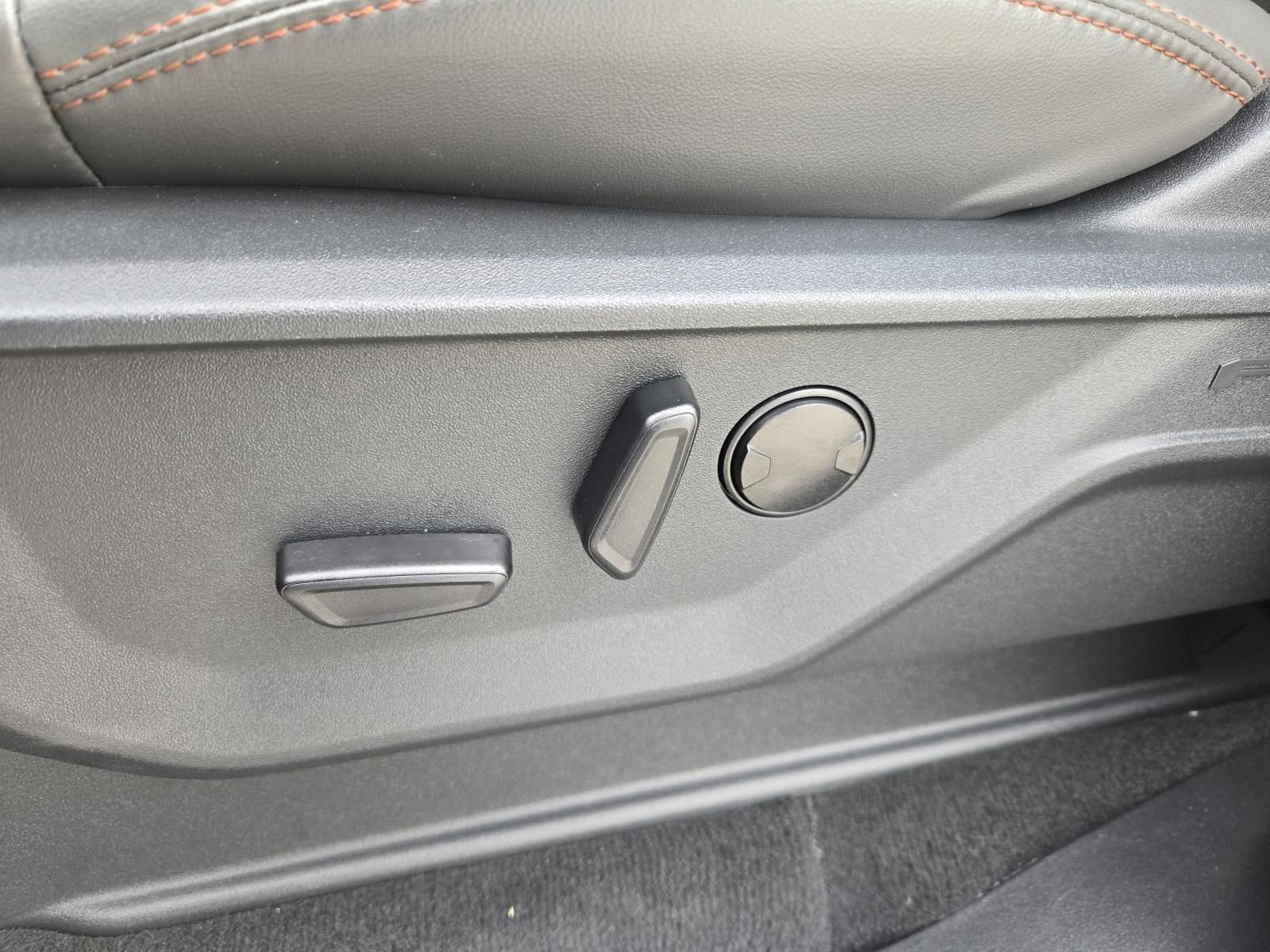 Used 2025 Ford Expedition Active image 20