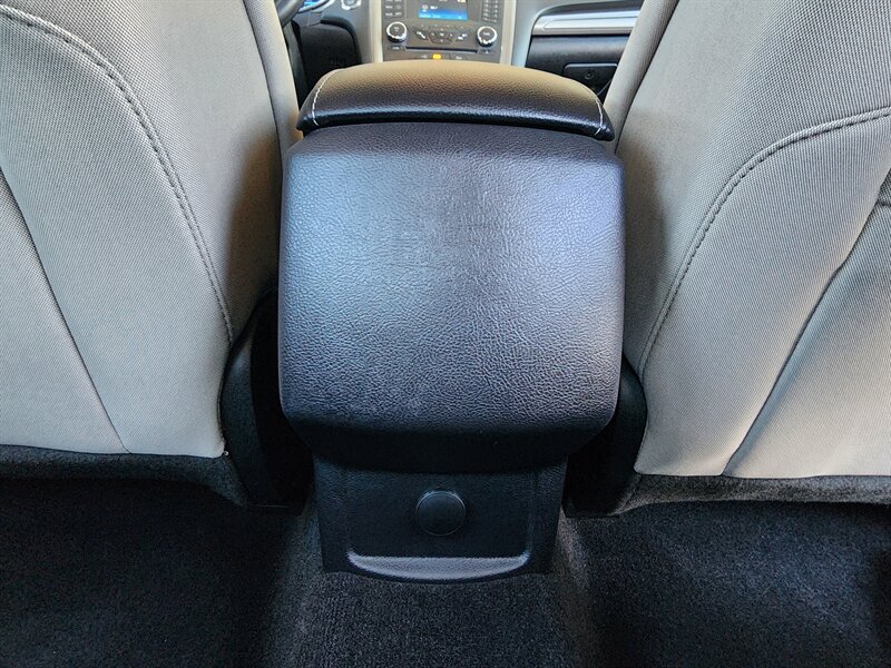 Used 2018 Ford Fusion S FWD image 65