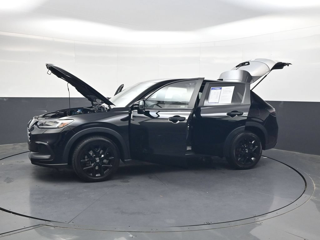 Used 2024 Honda HR-V Sport image 39