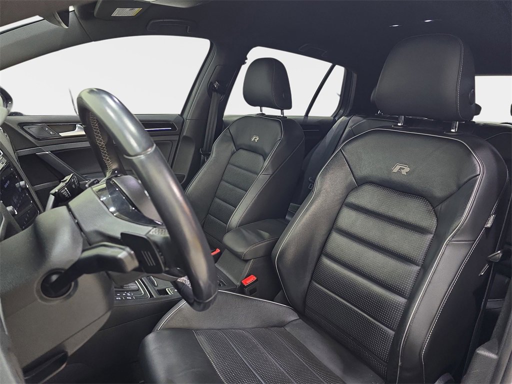 Used 2019 Volkswagen Golf R 4-Door image 17
