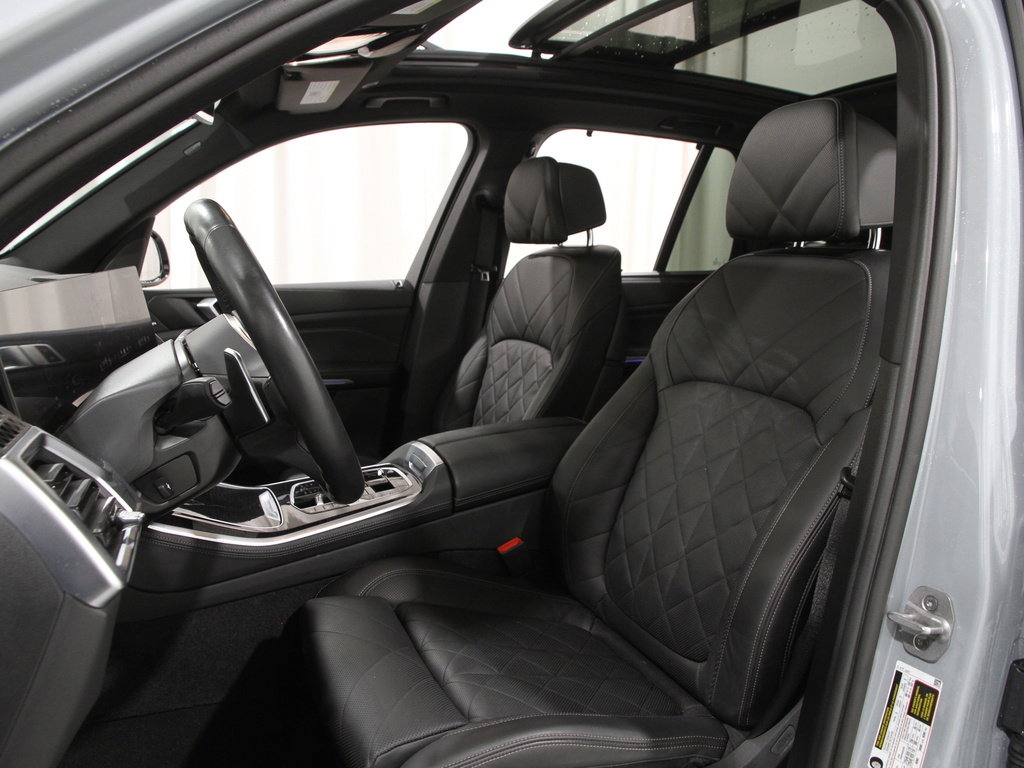 Certified 2024 BMW X5 xDrive50e w/ M Sport Package image 6