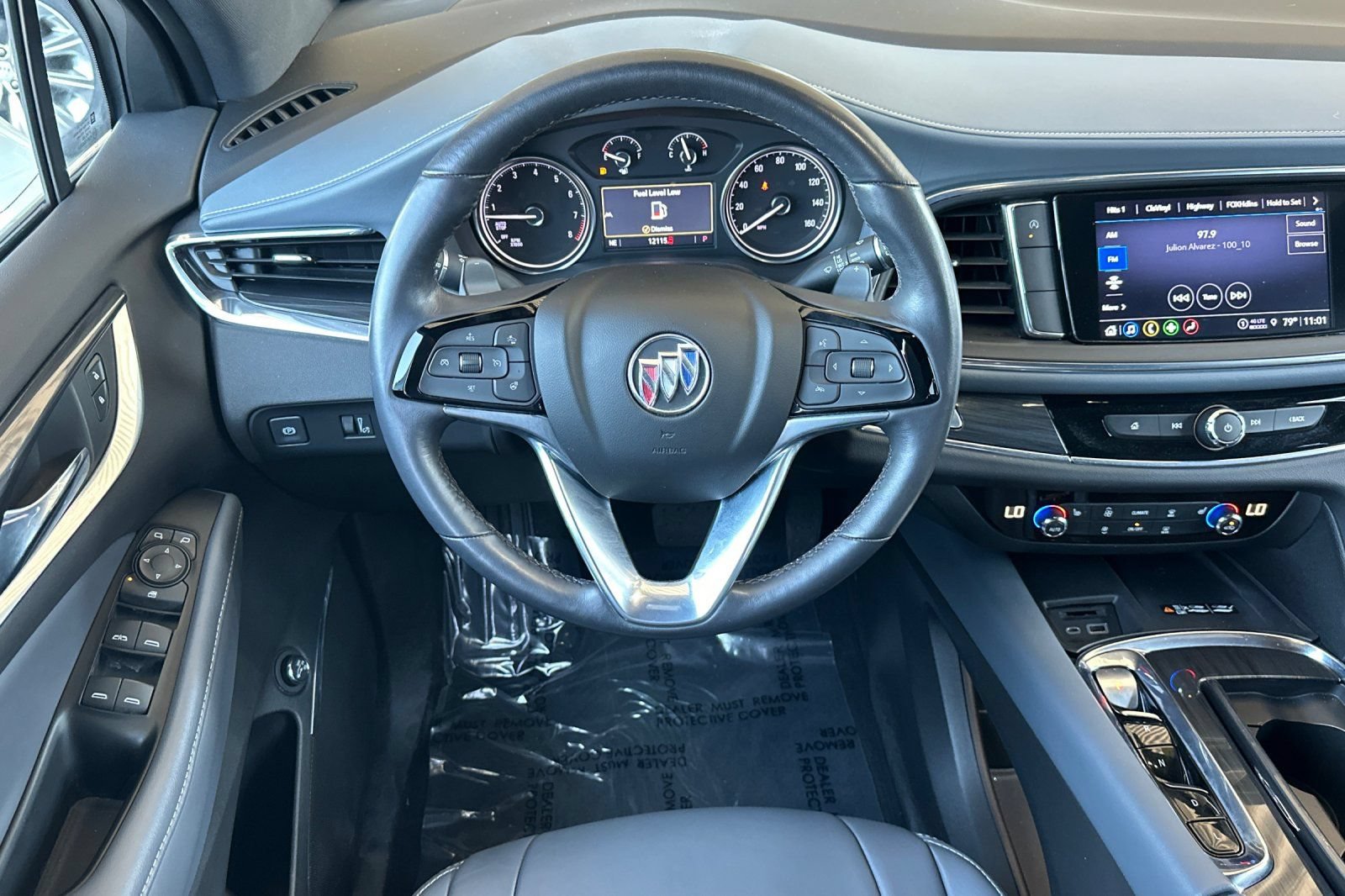 Used 2023 Buick Enclave Essence FWD image 17