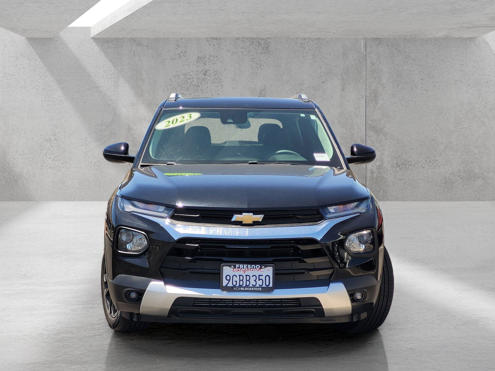 Used 2023 Chevrolet TrailBlazer LT FWD image 3