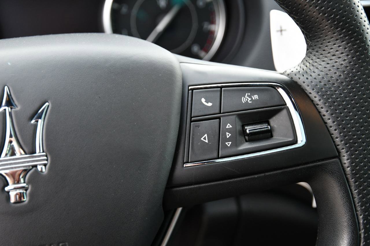 Used 2023 Maserati Levante Modena AWD/4WD image 12