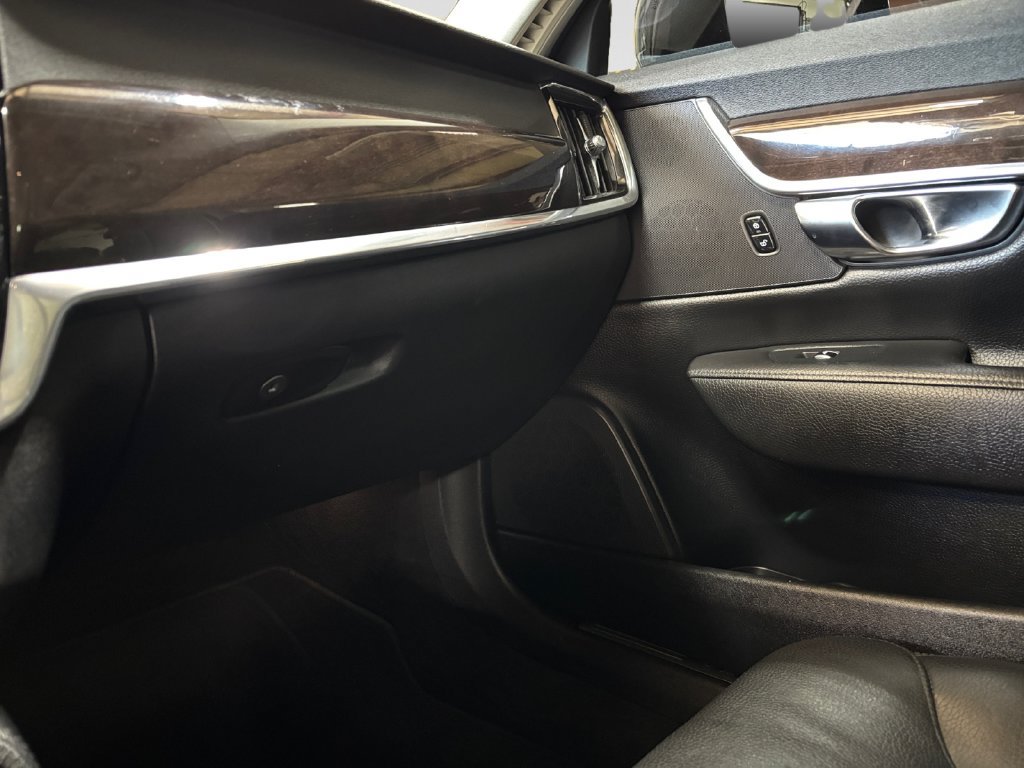 Used 2019 Volvo S90 T5 Momentum AWD/4WD image 52