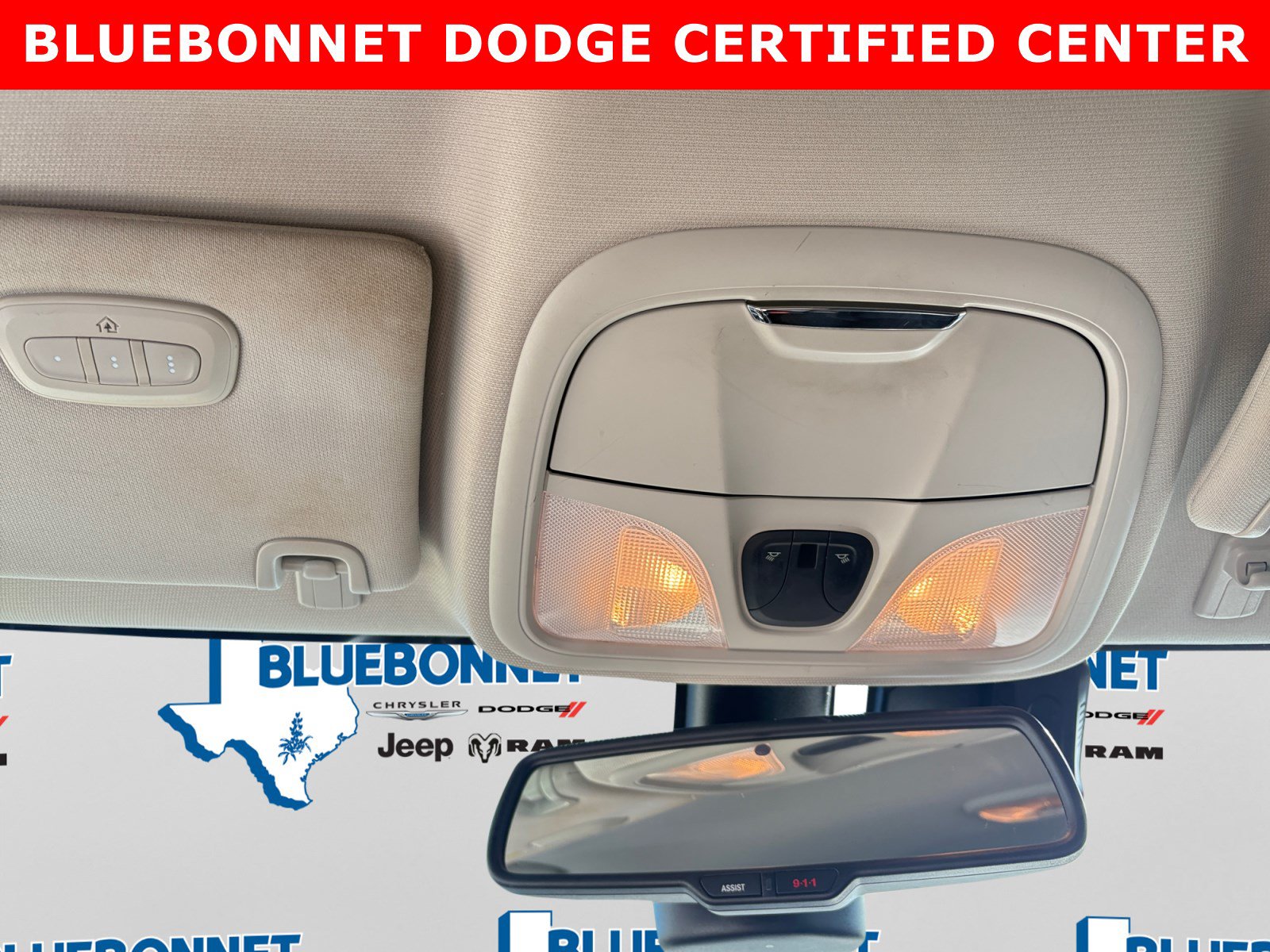 Used 2017 Jeep Cherokee Latitude w/ Comfort/Convenience Group FWD image 28