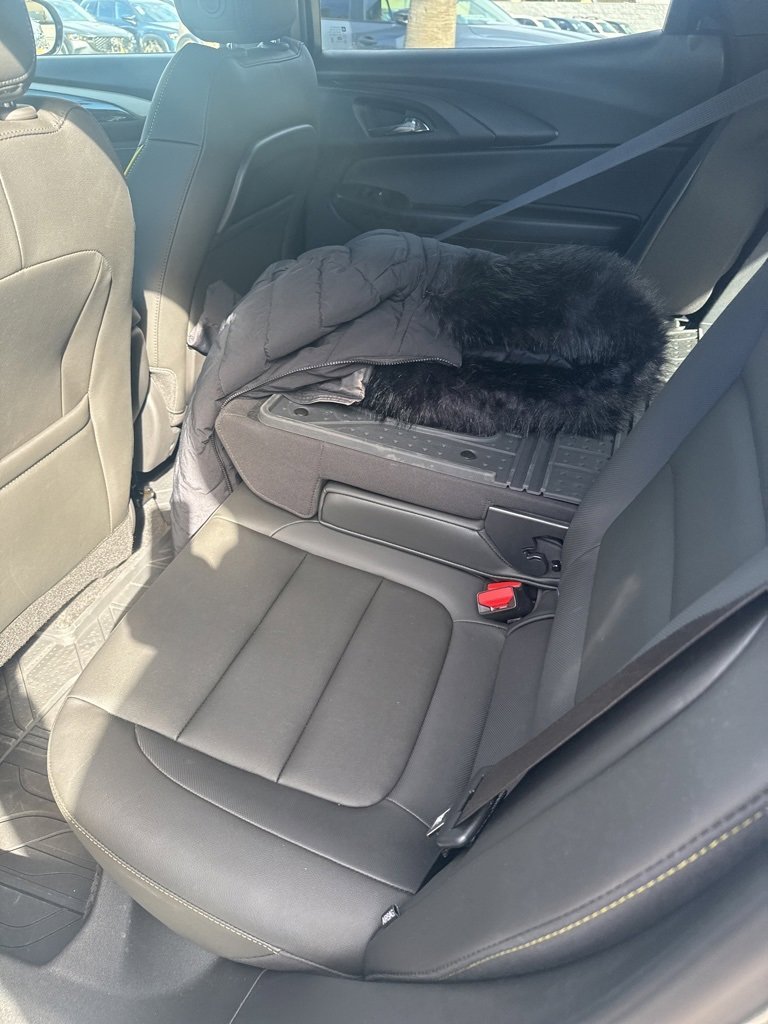 Used 2025 Chevrolet TrailBlazer ACTIV w/ Driver Confidence Package image 44