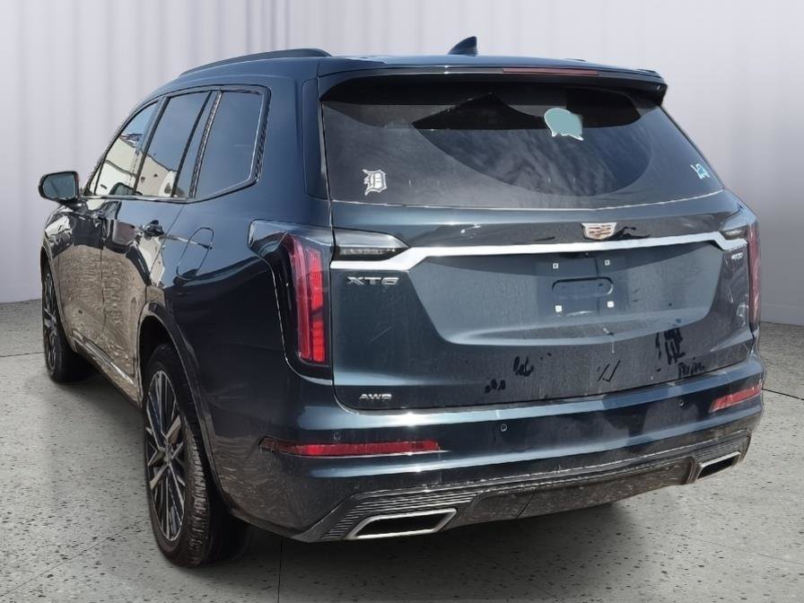 Certified 2025 Cadillac XT6 Sport w/ LPO, Floor Liner Package AWD/4WD image 4