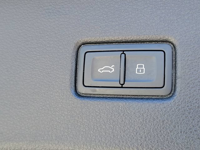 Used 2022 Audi SQ5 Premium AWD/4WD image 11