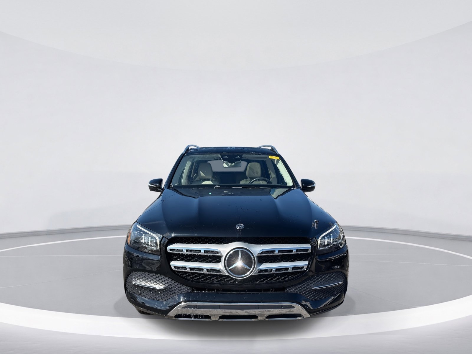 Used 2020 Mercedes-Benz GLS 450 4MATIC image 2