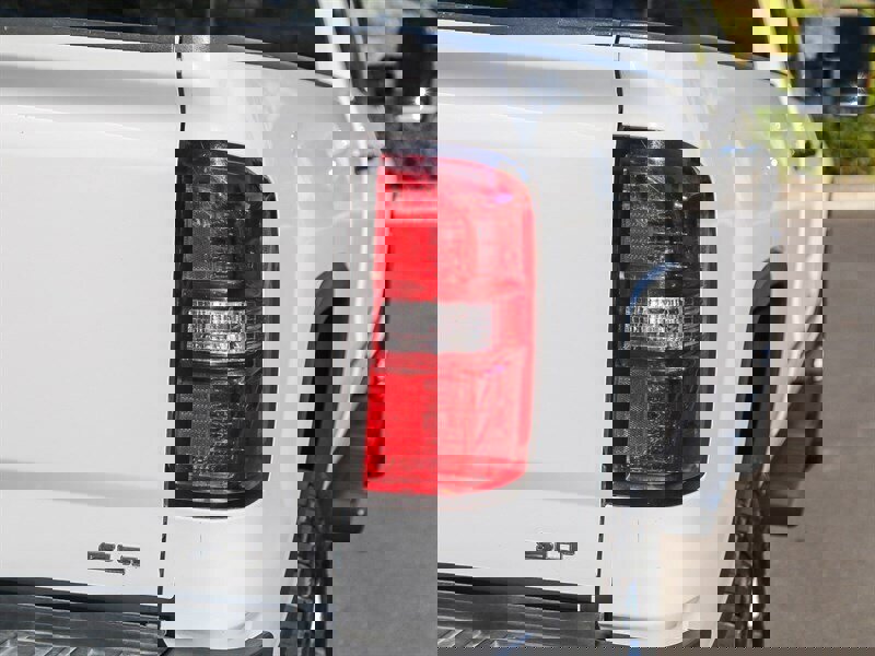 Used 2015 GMC Sierra 3500 SLT w/ Duramax Plus Package image 14