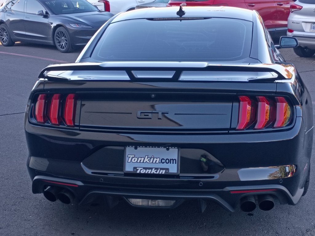 Used 2021 Ford Mustang GT Premium w/ GT Performance Package RWD image 6