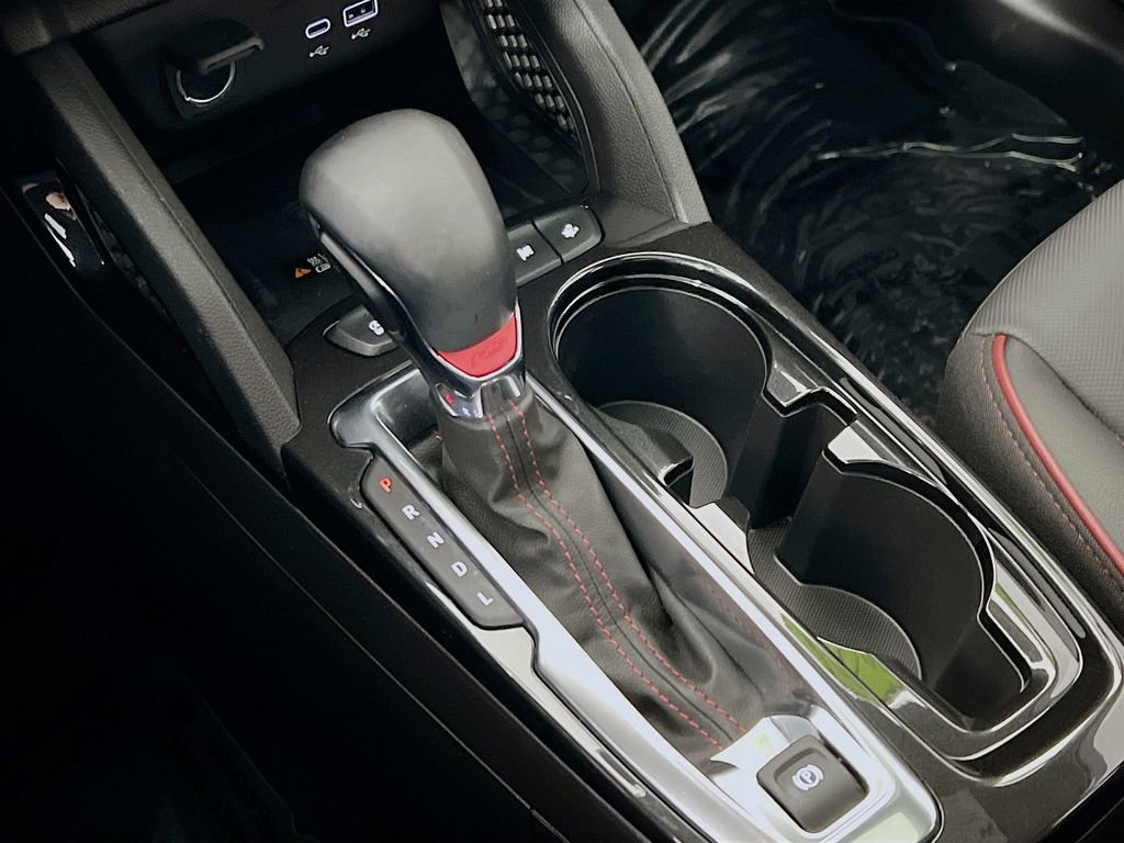 Used 2024 Chevrolet TrailBlazer RS w/ Convenience Package image 16