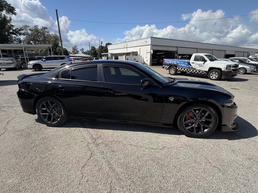 Used 2023 Dodge Charger GT RWD image 4