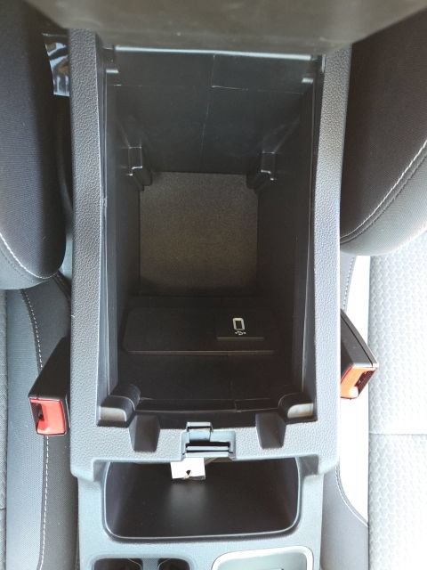 Used 2019 Ford Escape SE FWD image 28