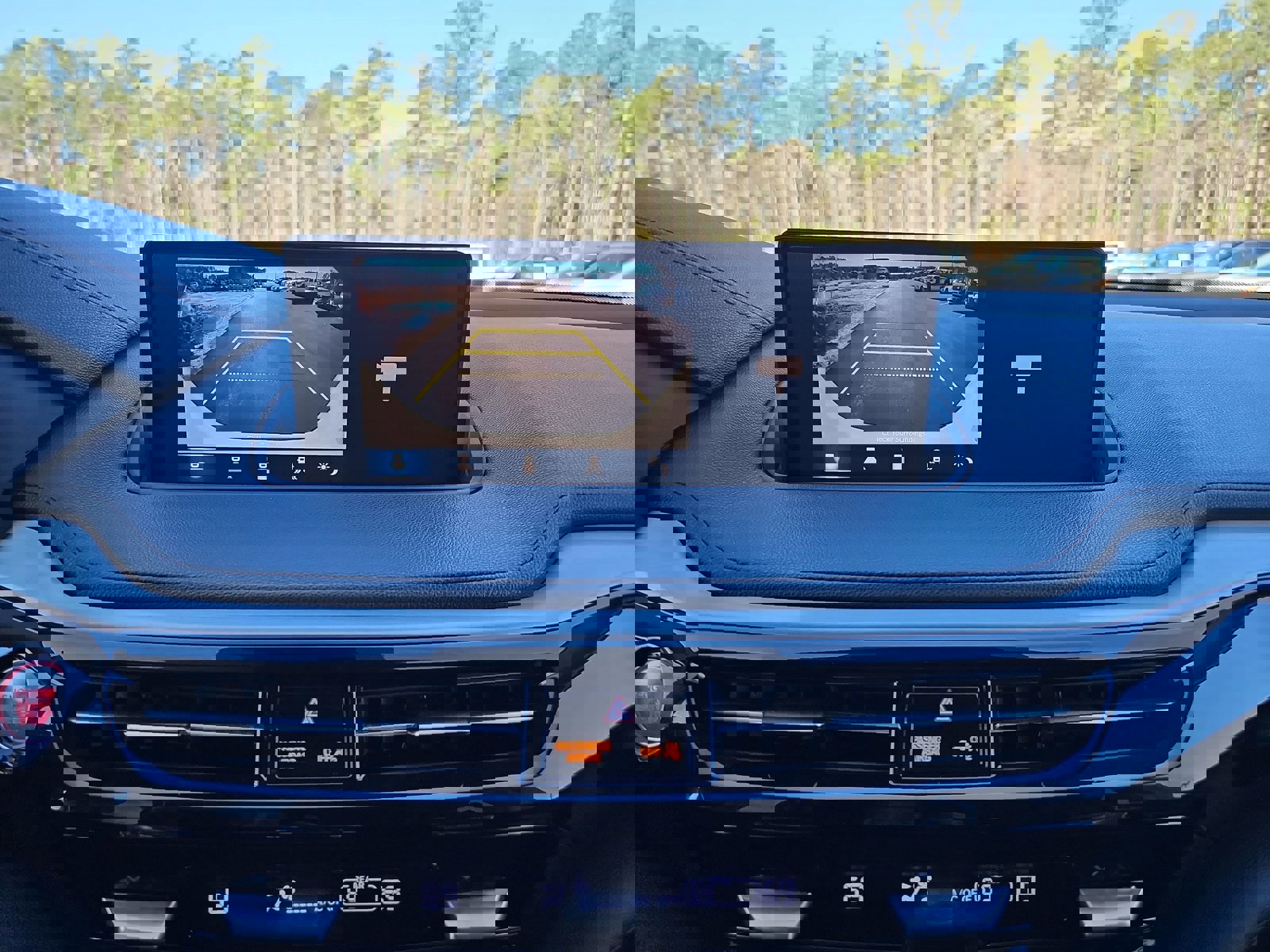 Used 2024 Acura MDX FWD image 24