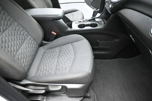 Used 2018 Chevrolet Equinox LT w/ Sun & Infotainment Package FWD image 28