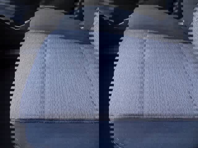 Used 2023 Nissan Rogue SV image 35