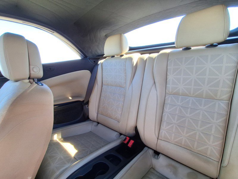 Used 2016 Buick Cascada Premium image 16