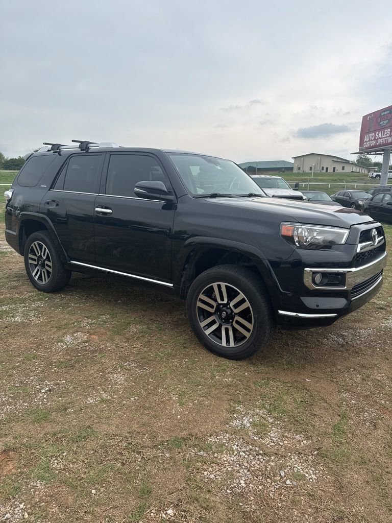 Used 2019 Toyota 4Runner Limited AWD/4WD image 3