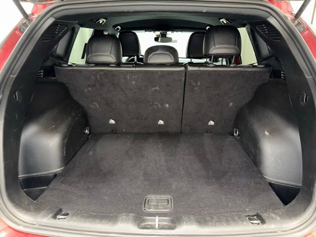 Used 2025 Jeep Compass Limited AWD/4WD image 18