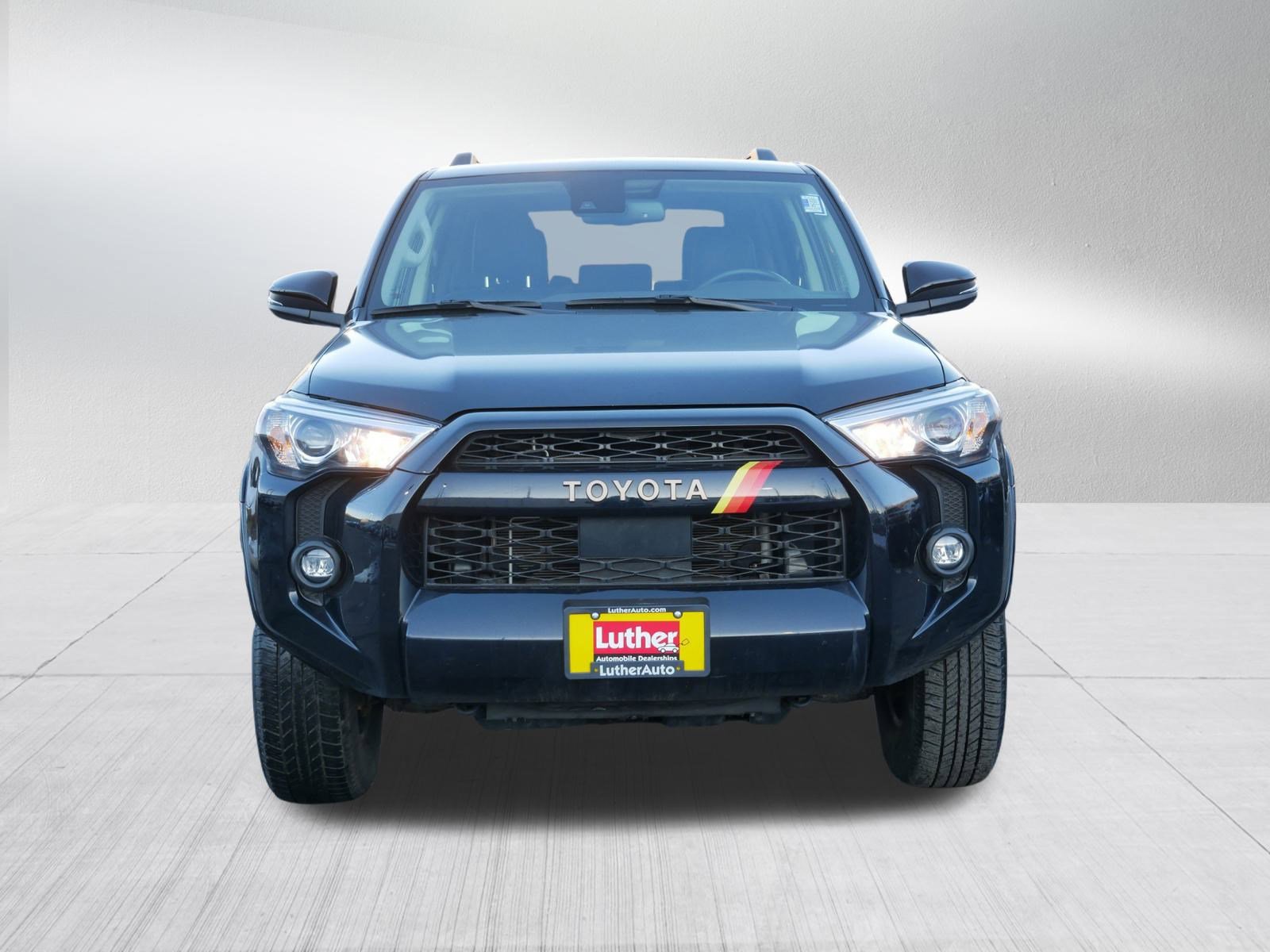 Used 2023 Toyota 4Runner 40th Anniversary SE image 2