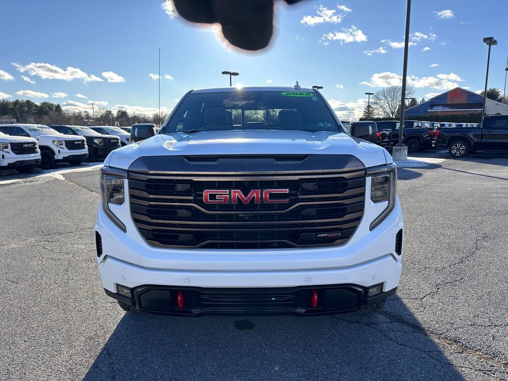 Used 2022 GMC Sierra 1500 AT4X video 4