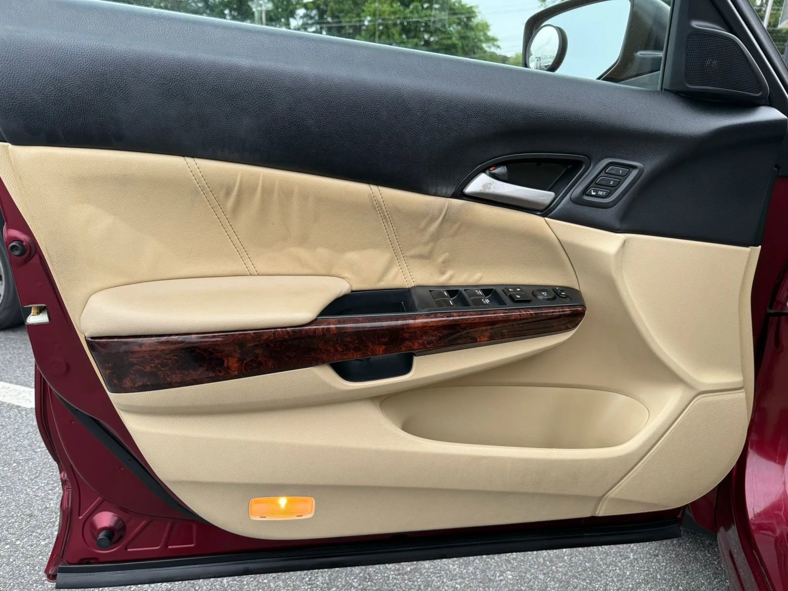 Used 2010 Honda Crosstour EX-L image 9