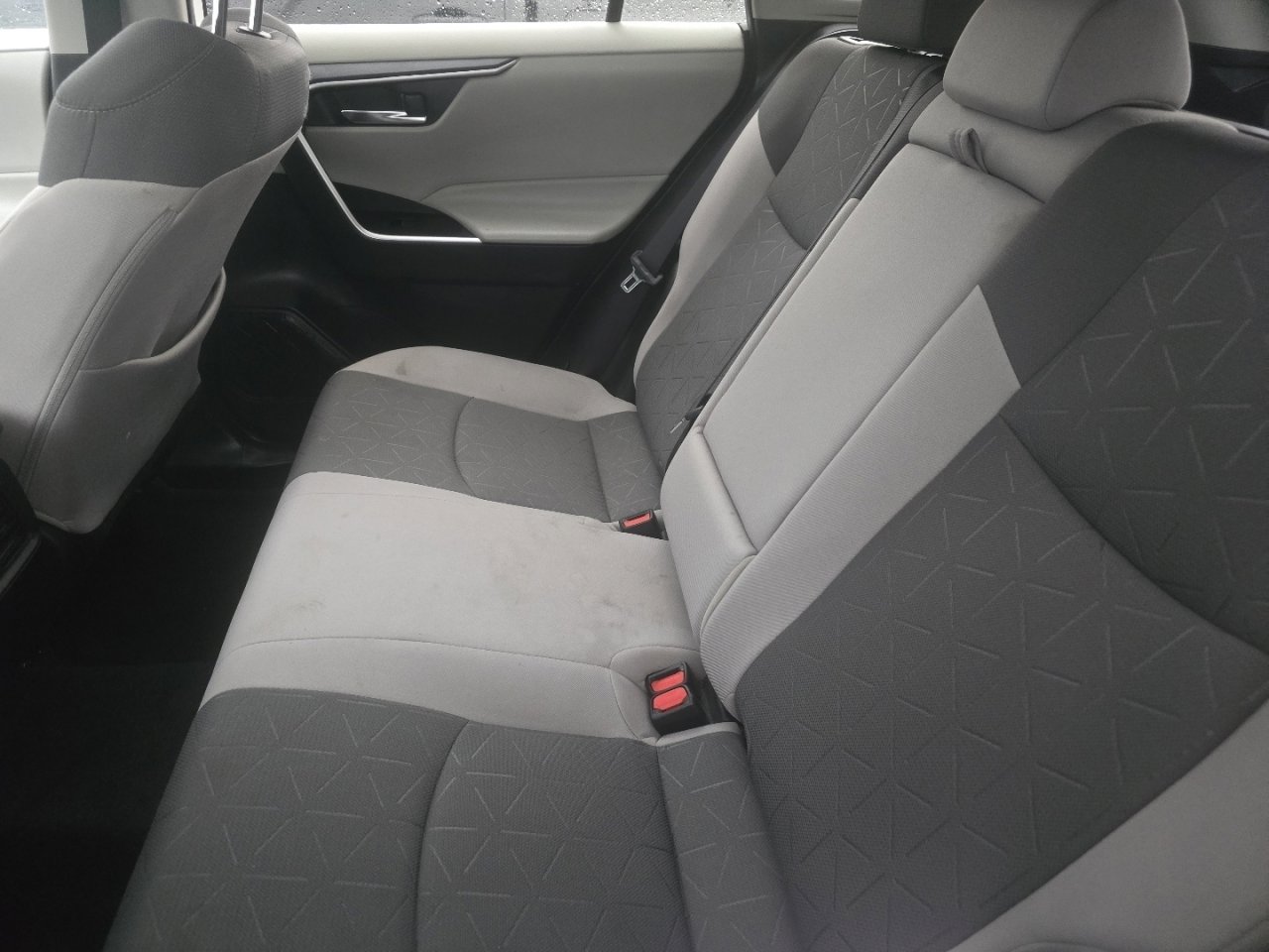 Used 2022 Toyota RAV4 XLE w/ Convenience Package AWD/4WD image 24