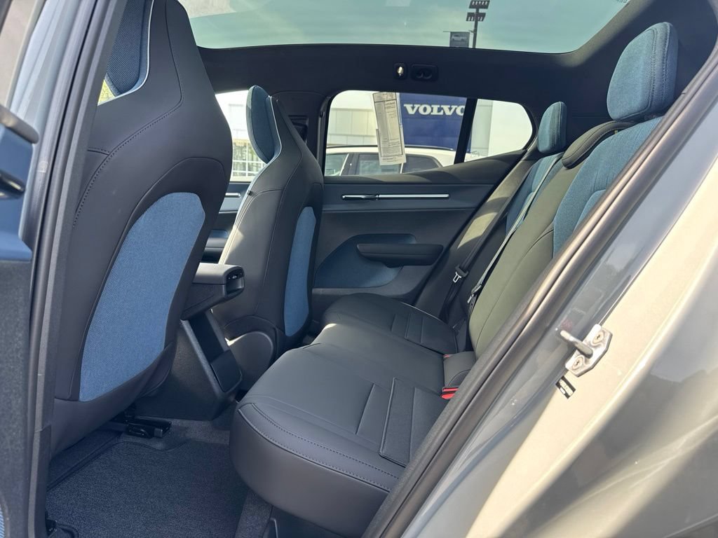 New 2026 Volvo EX30 Ultra w/ Protection Package Premier AWD/4WD image 5