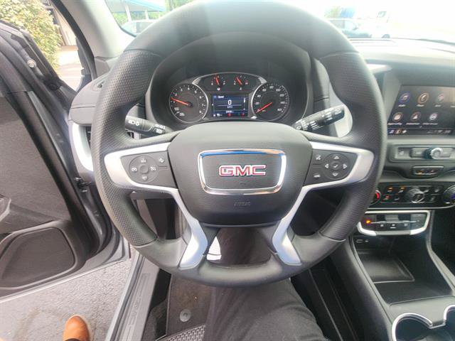 Used 2024 GMC Terrain SLE w/ Driver Convenience Package AWD/4WD image 26