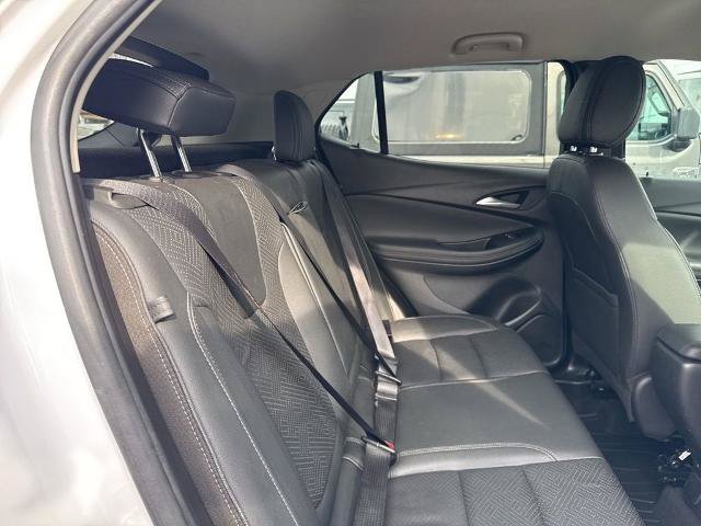 Certified 2020 Buick Encore GX Essence FWD image 45