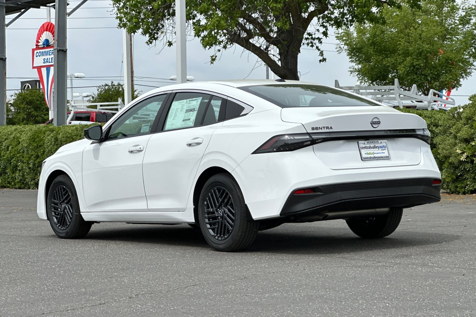 New 2026 Nissan Sentra SV w/ SV Convenience Package FWD image 6