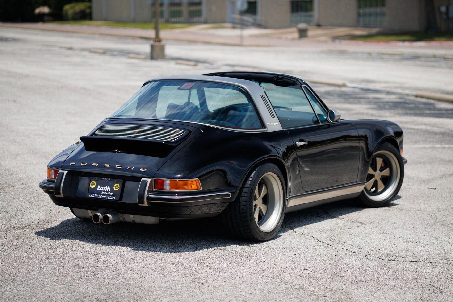 Used 1992 Porsche 911 Targa RWD image 6