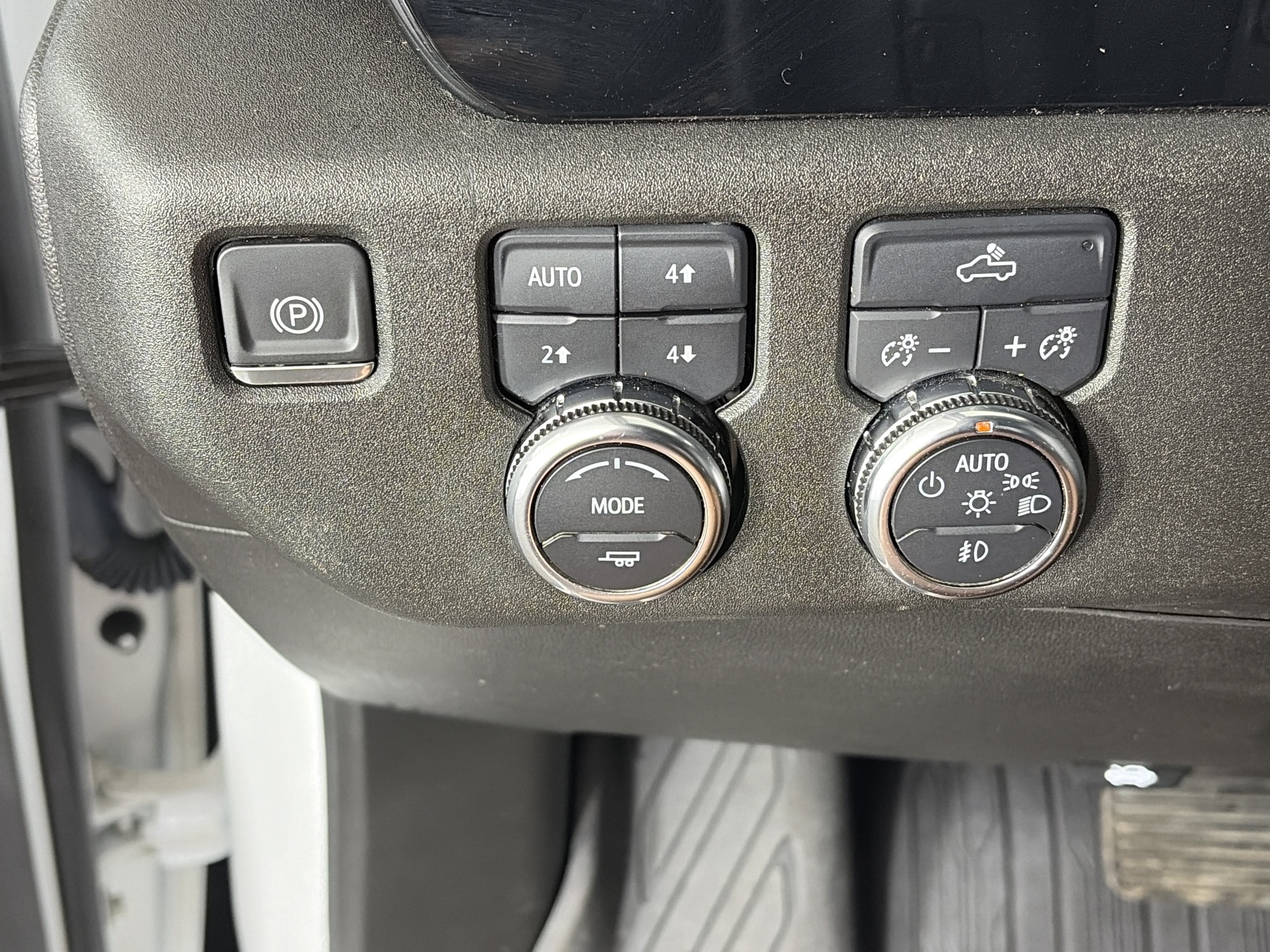 Certified 2024 GMC Sierra 1500 Elevation w/ Preferred Package AWD/4WD image 30