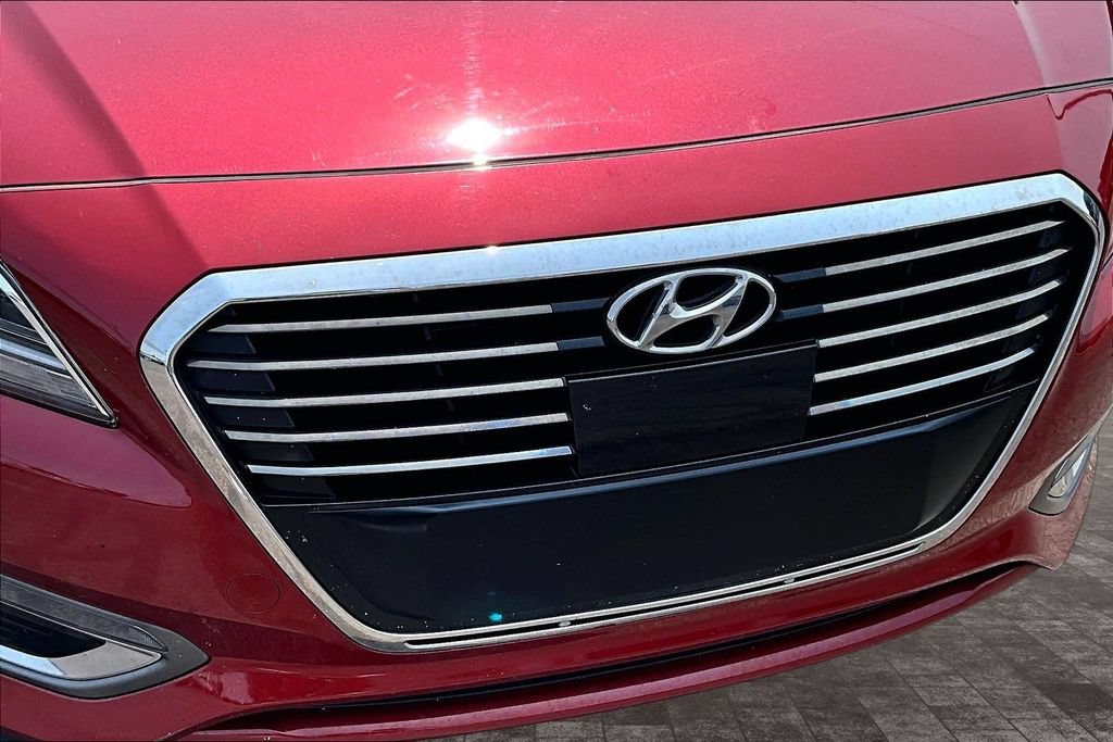 Used 2017 Hyundai Sonata Limited w/ Ultimate Package 02 FWD image 29