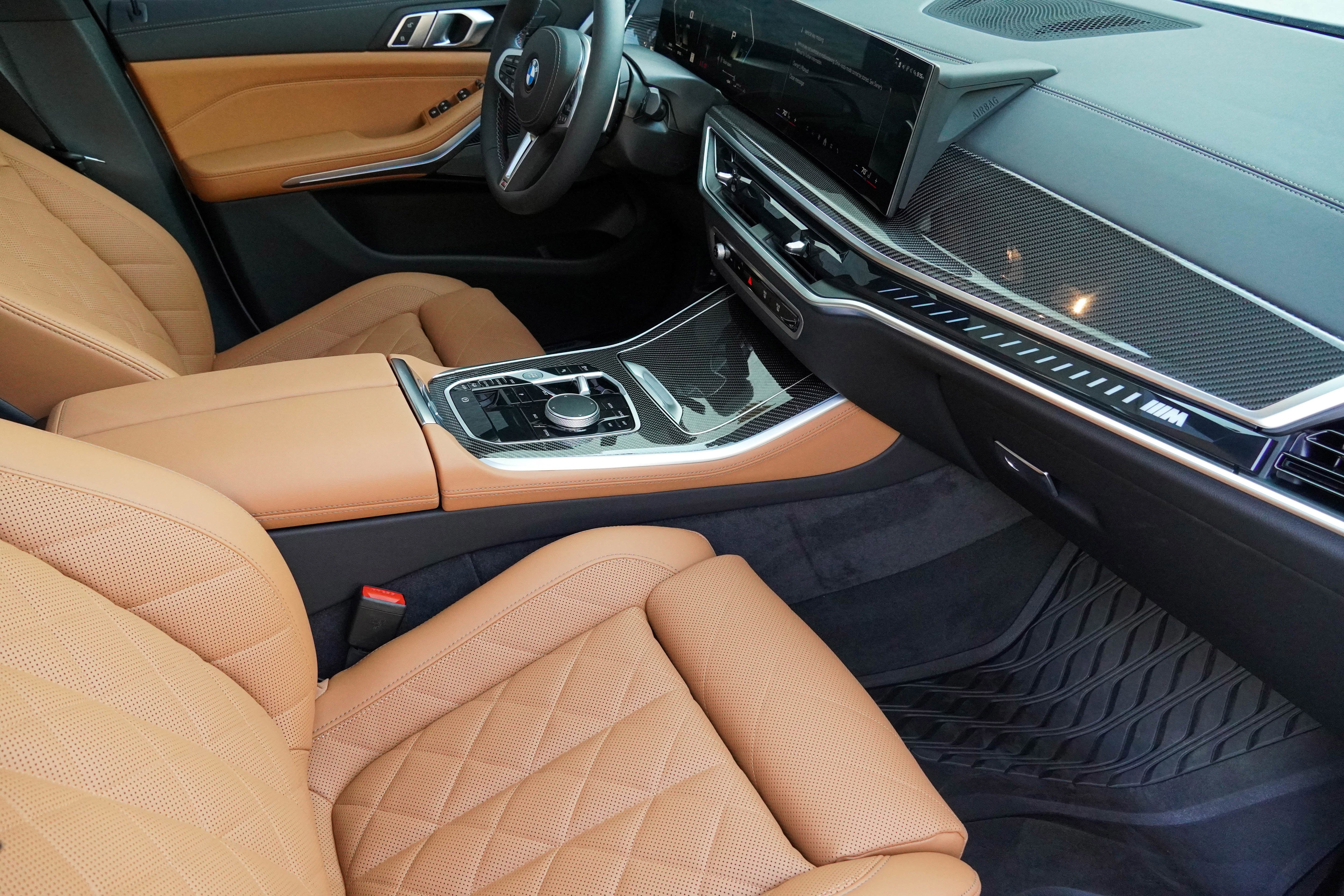 Certified 2026 BMW X5 M60i w/ Parking Assistance Package AWD/4WD image 10